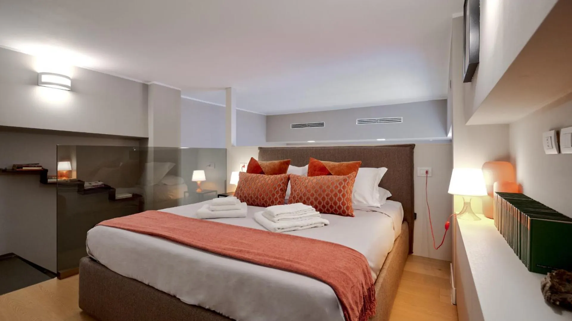 Apartament Milan Style Loft In Great Location